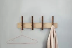 Roon & Rahn Reces Knagerække 48 Cm, Lys Olieret Og Mørkbejdset Eg -GEJST Butik 100803 2