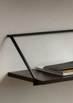 Audo Rail Hylde 92 Cm, Mørkbejdset Eg 9 Audo Rail Hylde 92 Cm, Mørkbejdset Eg -GEJST Butik 1207849 2