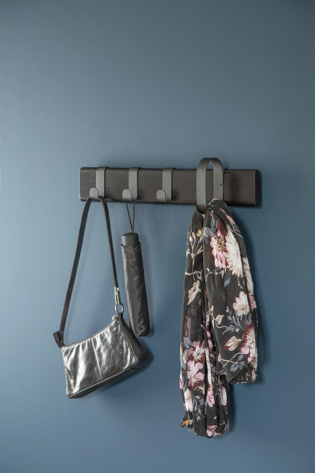 Novoform Fluke Kangerække 50 Cm, Sortbejdset Eg 4 Novoform Fluke Kangerække 50 Cm, Sortbejdset Eg - Billede 2