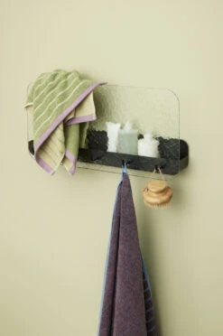 Hübsch Shack Hylde M. Knagerække 60 Cm, Tekstureret/Sort 8 Hübsch Shack Hylde M. Knagerække 60 Cm, Tekstureret/Sort -GEJST Butik 21603 2