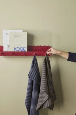 Hübsch Shack Hylde M. Knagerække 60 Cm, Tekstureret/Rød -GEJST Butik 21604 2