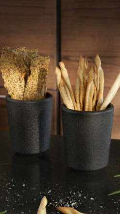 Rosendahl RÅ Bestikholder H15,5 Cm, Sort -GEJST Butik 23113 2