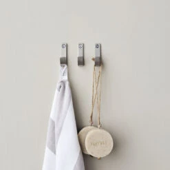 Meraki Thapsus Knage 3 Stk. 5,5 Cm, Børstet Sølv 11 Meraki Thapsus Knage 3 Stk. 5,5 Cm, Børstet Sølv -GEJST Butik 308580108 4