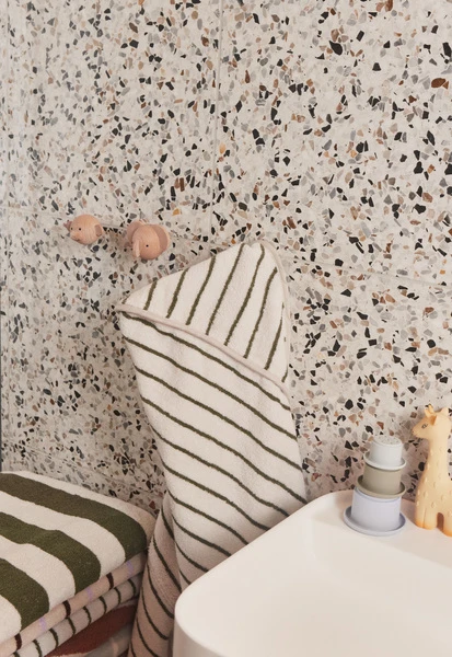 OYOY Mini Knage Elefant 7,4 Cm, Bøg 6 OYOY Mini Knage Elefant 7,4 Cm, Bøg - Billede 4