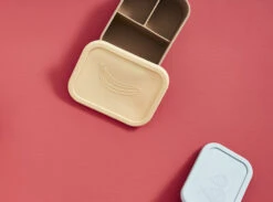 OYOY Mini Yummy Madkasse 1,3 L, Camel/Yellow 9 OYOY Mini Yummy Madkasse 1,3 L, Camel/Yellow -GEJST Butik 5712195065294 3