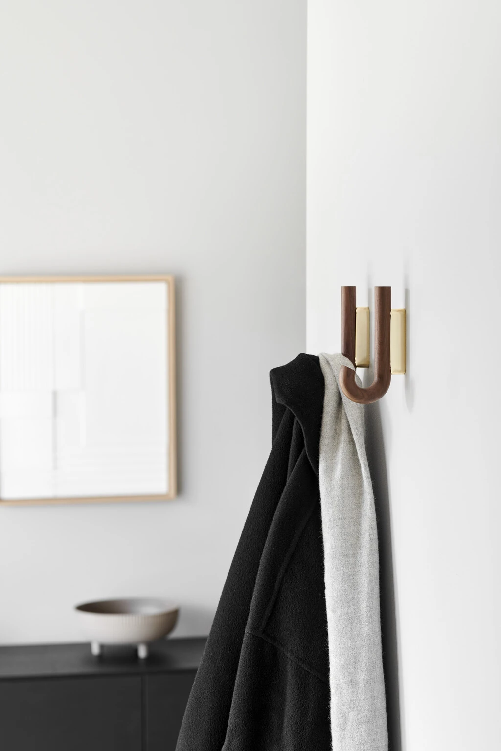 GEJST Hook Knage 13,3 Cm, Valnød/Messing 4 GEJST Hook Knage 13,3 Cm, Valnød/Messing - Billede 2