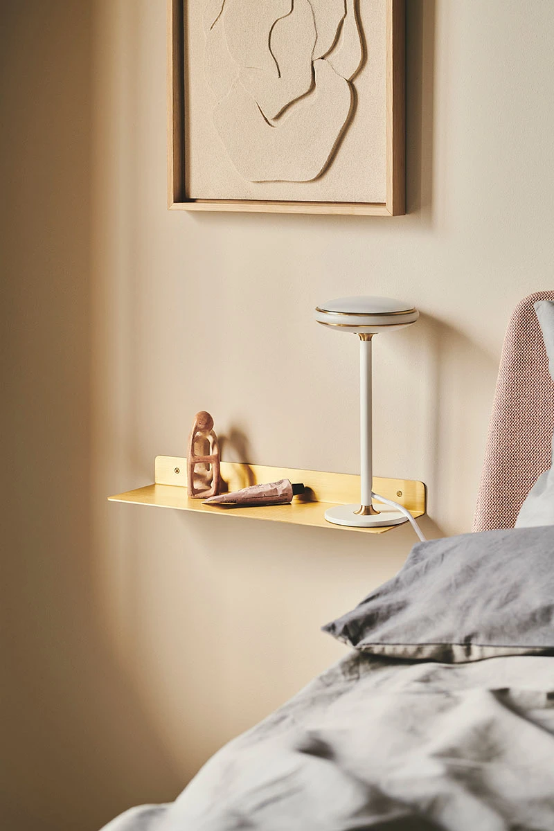 MOUD Home Float Hylde 40 Cm, Messing 4 MOUD Home Float Hylde 40 Cm, Messing - Billede 2