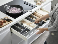 Joseph Joseph Blox Bestikindsats 10 Huller, Grå -GEJST Butik 85200 3