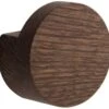 Ekta Living Wood Knot Knage Ø7 Cm, Røget Eg 1 Ekta Living Wood Knot Knage Ø7 Cm, Røget Eg -GEJST Butik bywirth WoodKnot smoked big 01 2019 web